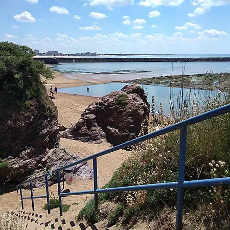 Maison Boisvinet Saint-gilles-croix-de-vie, 4-5 P, Belle Cour Interieure, 200m Nyaraló