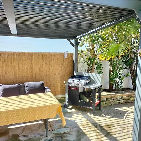 Maison Boisvinet Saint-gilles-croix-de-vie, 4-5 P, Belle Cour Interieure, 200m