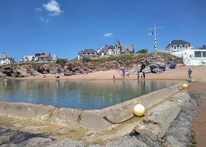 Maison Boisvinet Saint-gilles-croix-de-vie, 4-5 P, Belle Cour Interieure, 200m Ferienhaus *