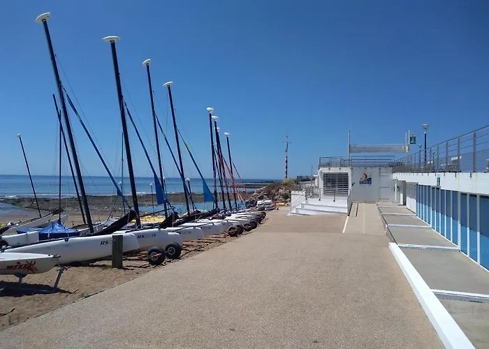 Maison Boisvinet Saint-gilles-croix-de-vie, 4-5 P, Belle Cour Interieure, 200m * Saint-Gilles-Croix-de-Vie