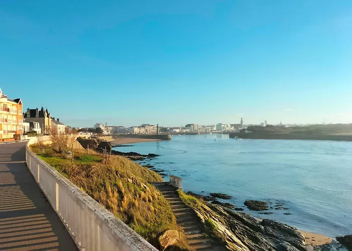 Maison Boisvinet Saint-gilles-croix-de-vie, 4-5 P, Belle Cour Interieure, 200m Saint-Gilles-Croix-de-Vie