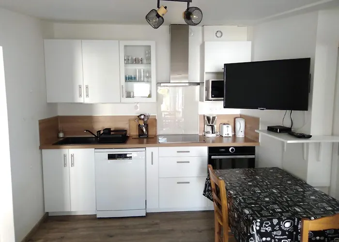 Maison Boisvinet Saint-gilles-croix-de-vie, 4-5 P, Belle Cour Interieure, 200m Saint-Gilles-Croix-de-Vie