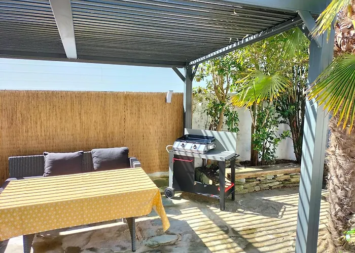 Maison Boisvinet Saint-gilles-croix-de-vie, 4-5 P, Belle Cour Interieure, 200m